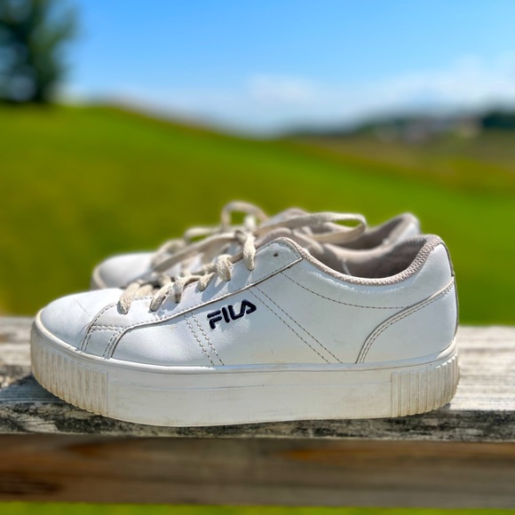 Fila Shoes - FILA platform white sneakers